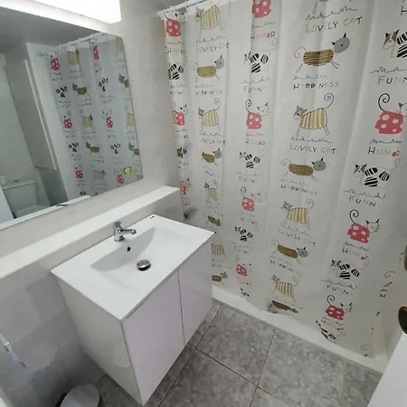 Estudio Grisland Pool *